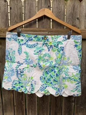 Lilly Pulitzer Colette Scalloped Skort Blue Green Sea Turtle Pattern